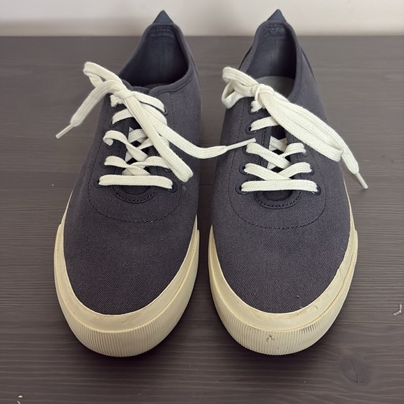 Everlane Tread Forever Casual Sneakers Navy Cream Lace Up Women’s Size 9 - Picture 3 of 11